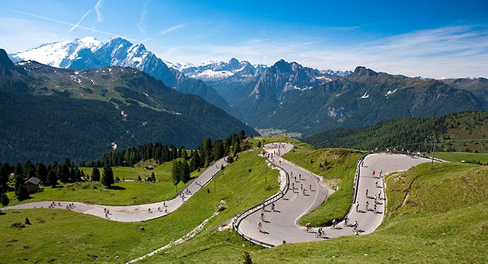 Sellaronda Rennrad: Die schönste Tour in den Dolomiten