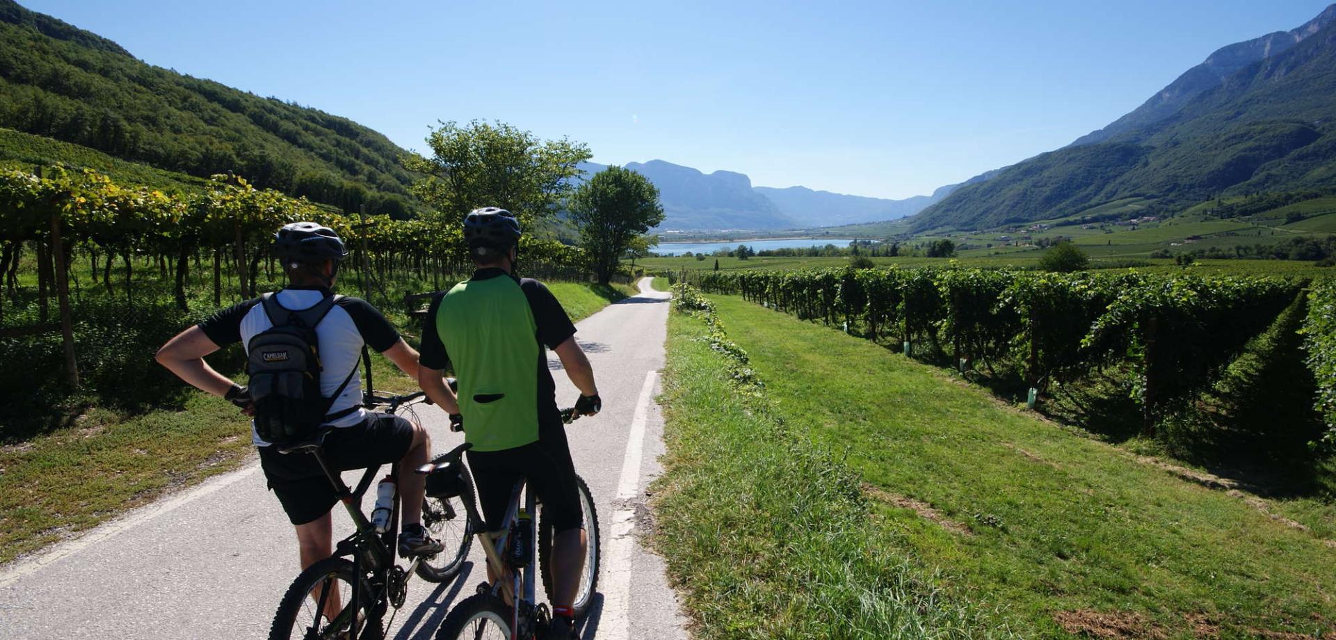 I laghi del sud d’Alto Adige con la E-MTB