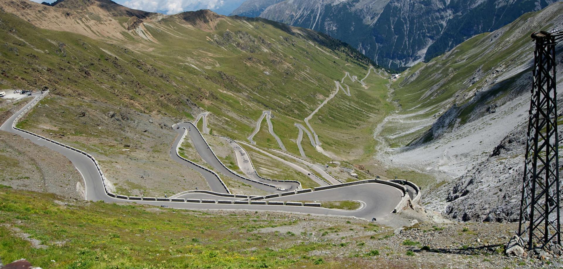 stelvio cycling holiday