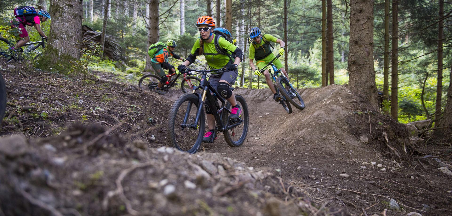„Wild Schlandraun Valley – E-MTB Trail tour through remote and hidden paths”